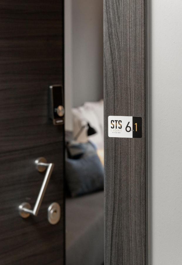 Sts Eight 6.1 Apartment